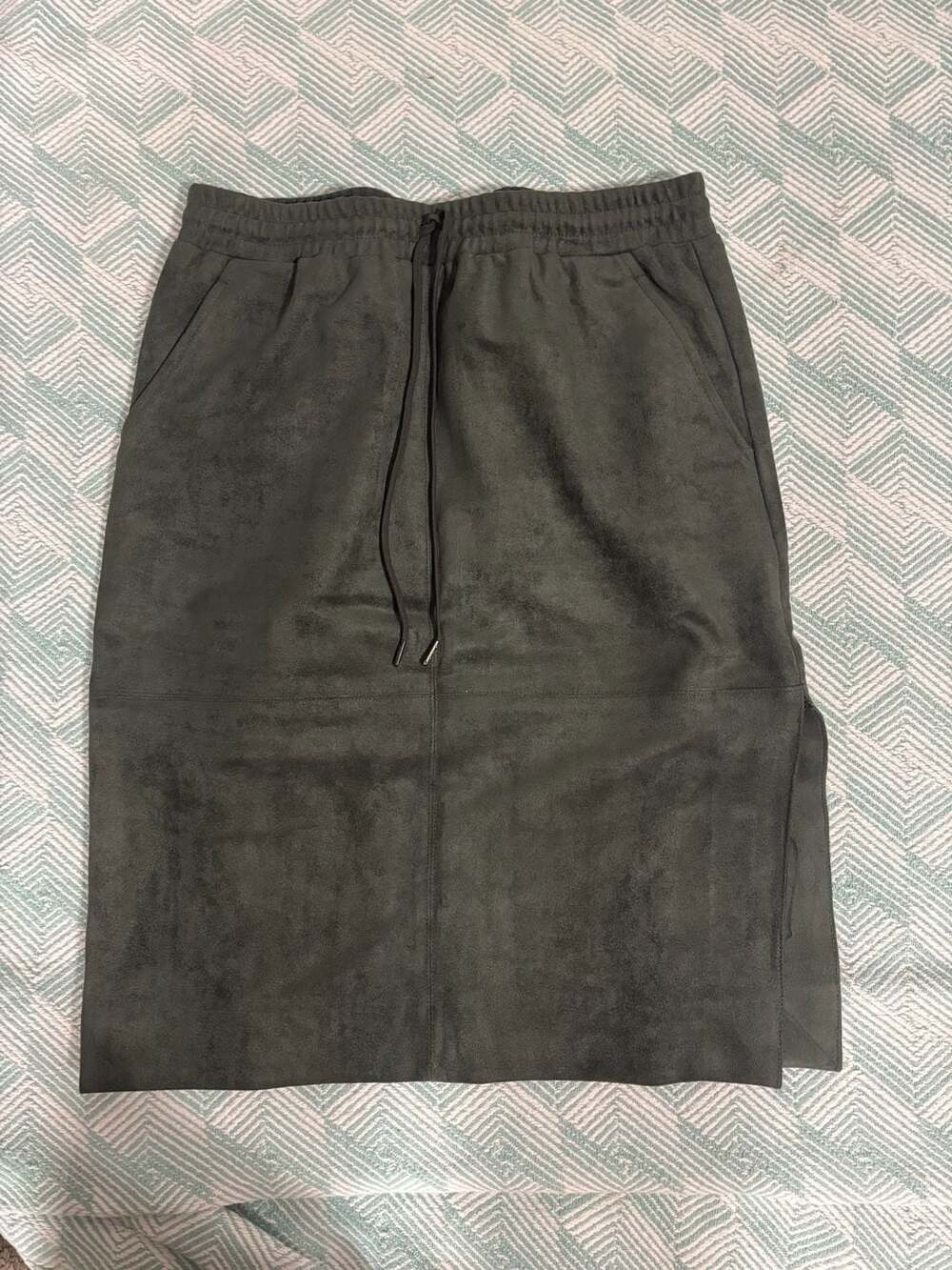 BCBGMAXAZRIA Dark Green Faux Suede Midi Skirt with Drawstring Waist